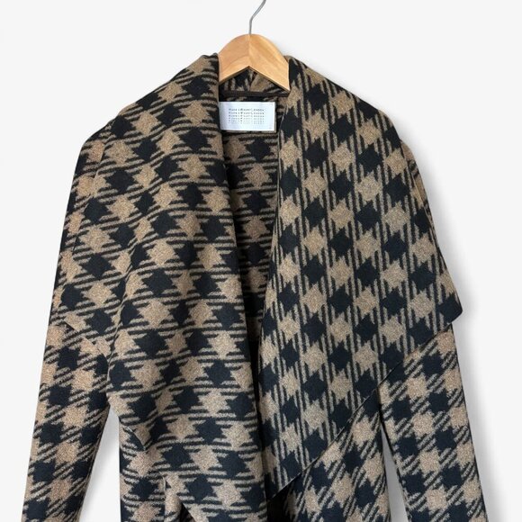 Harris Wharf London Houndstooth Plaid Blanket Coat with Belt - Picture 13 of 14